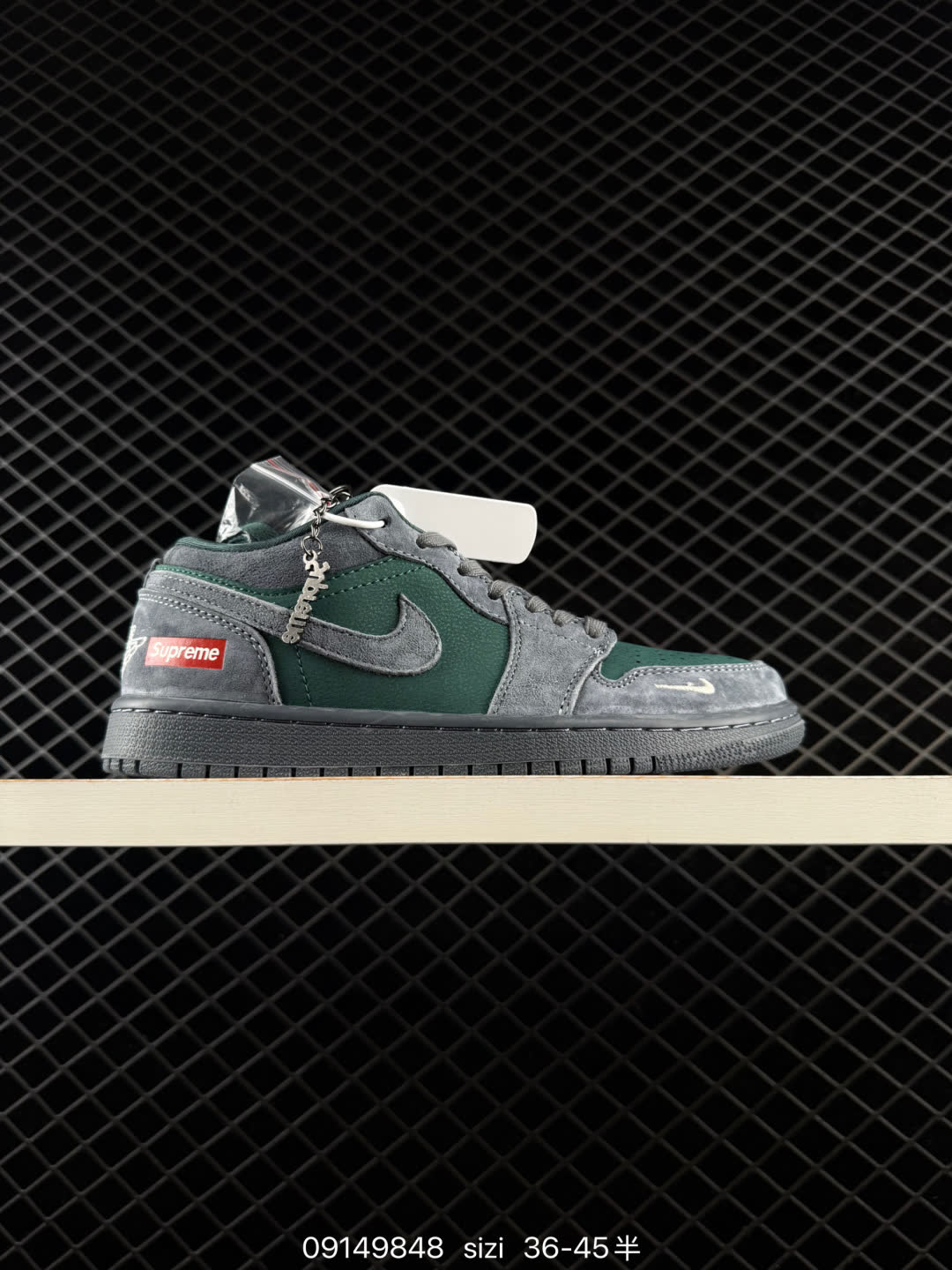 Air Jordan QL1988 SIZE: 36 36.5 37.5 38 38.5 39 40 40.5 41 42 42.5 43 44 45 ID Air Jordan QL1988 SIZE: 36 36.5 37.5 38 38.5 39 40 40.5 41 42 42.5 43 44 45 ID